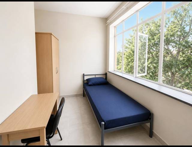 5 BEDROOM PROPERTY TO RENT IN SUNNYSIDE